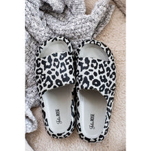Load image into Gallery viewer, Gray Leopard Insanely Comfy -Beach or Casual Slides