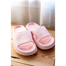 Load image into Gallery viewer, Pink Insanely Comfy -Beach or Casual Slides