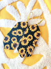 Load image into Gallery viewer, Sunflower Leather